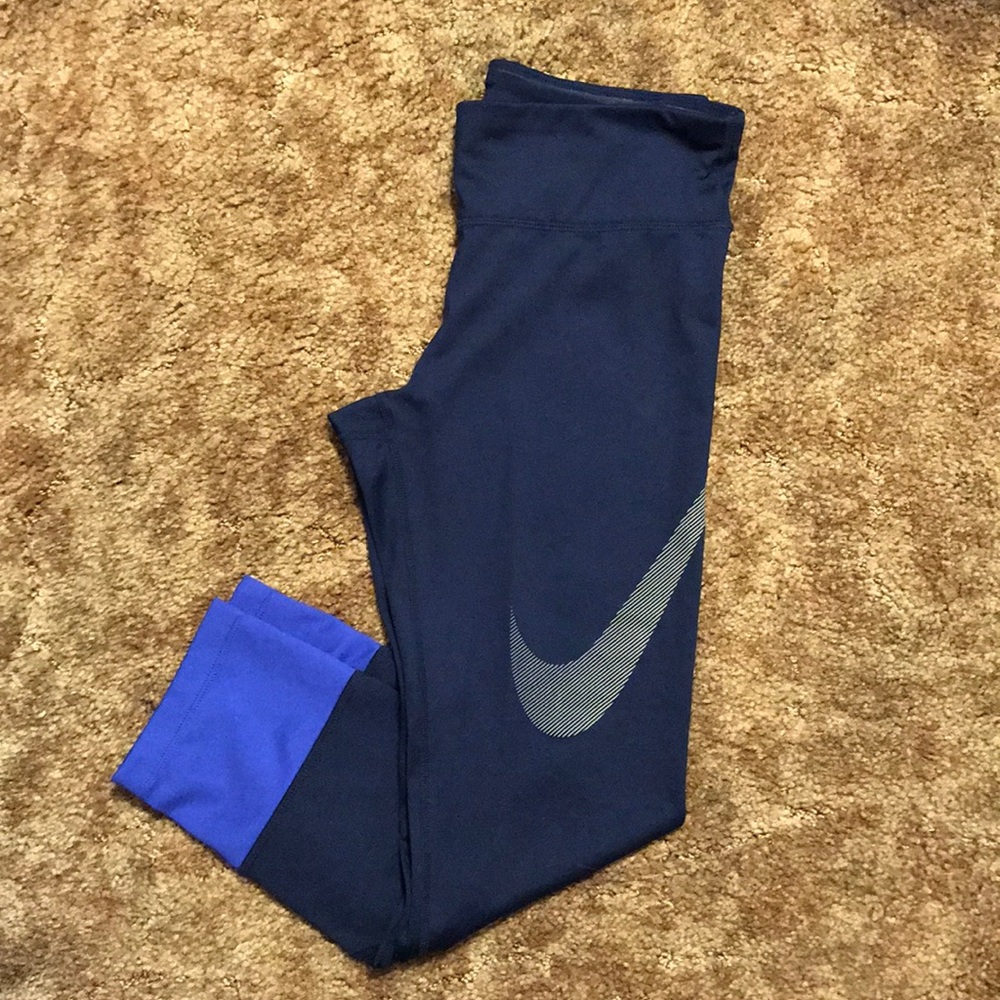 Nike leggings